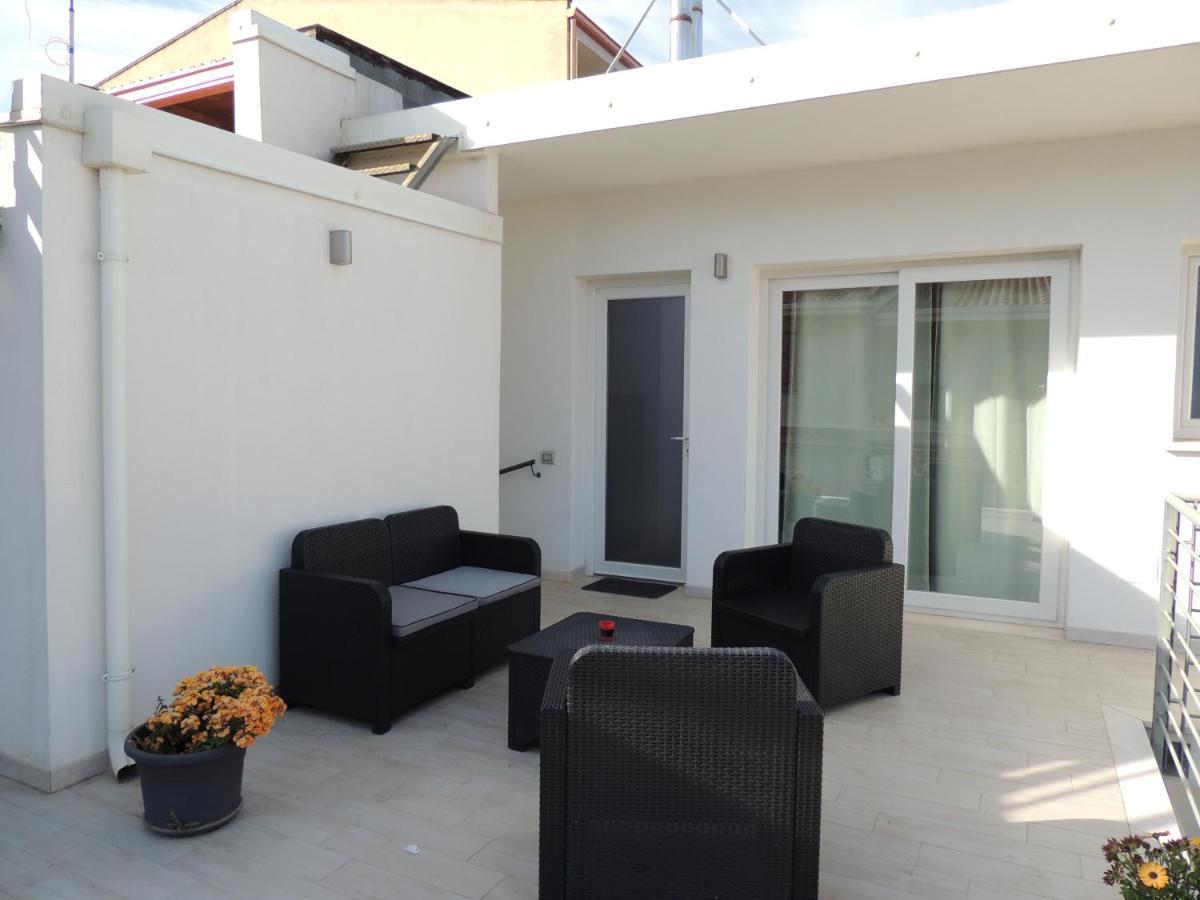 Bed and Breakfast Il Colle Del Barone Capoterra Exterior foto